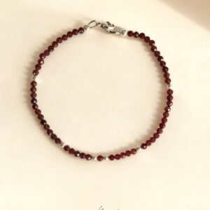 Armband Granat